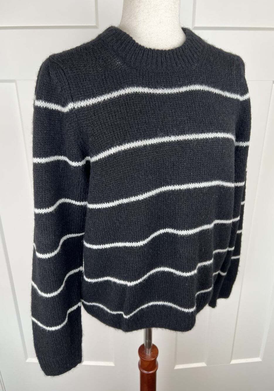 Nation LTD Baby Alpaca Merino Wool Sweater M Black Cream Stripe Made Peru - Picture 6 of 8
